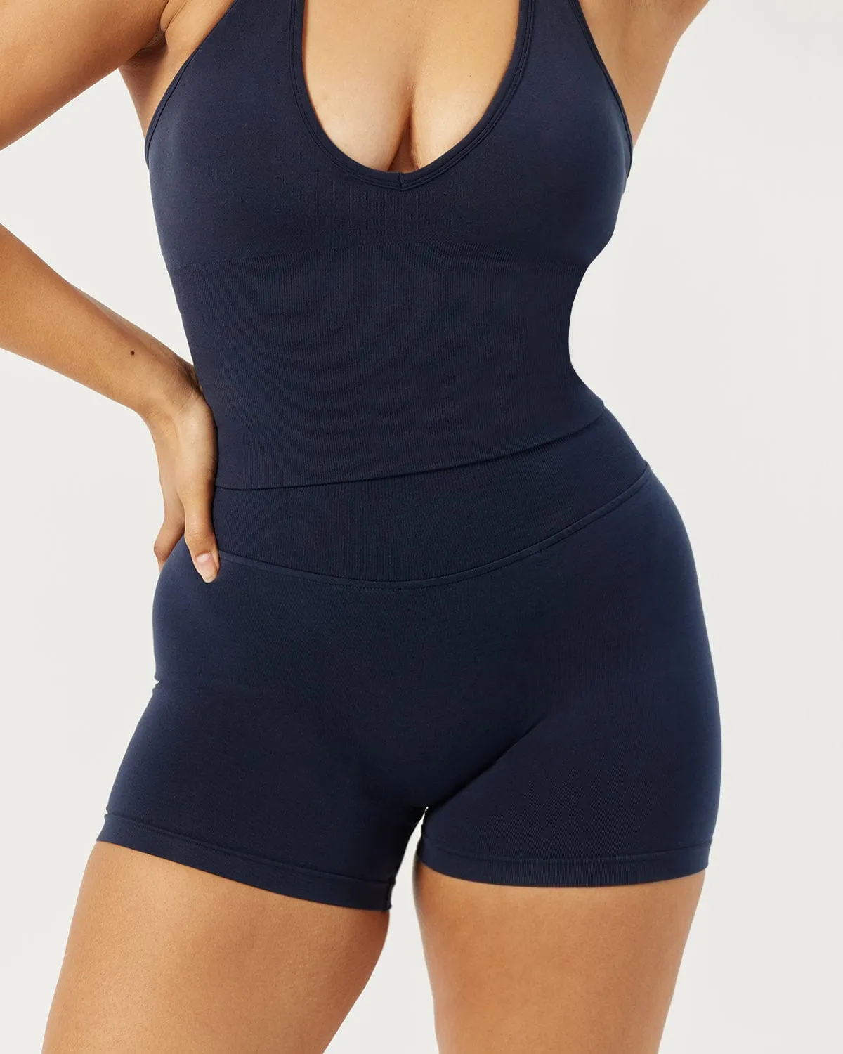 Seamless Invisible Scrunch Shorts 4" | Navy sold by Crop Shop Boutique product image thumbnail 3