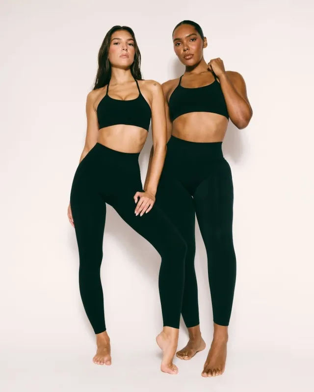 Seamless Invisible Scrunch Leggings | Black sold by Crop Shop Boutique