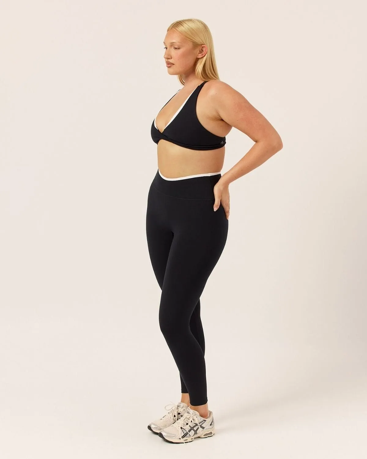 Serenity Dip Leggings | Two Tone sold by Crop Shop Boutique product image thumbnail 2