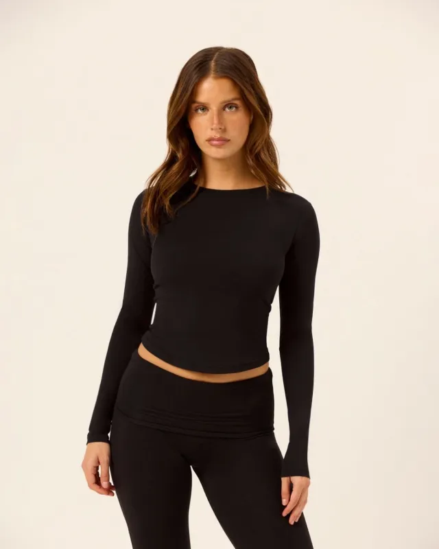 Form Lite Long Sleeve Top | Black sold by Crop Shop Boutique