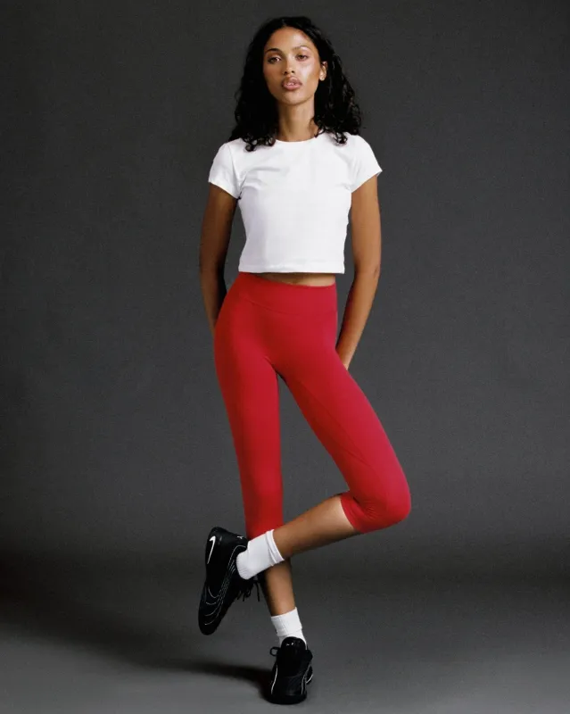 Form Invisible Scrunch Capri Leggings | Chilli made by Crop Shop Boutique