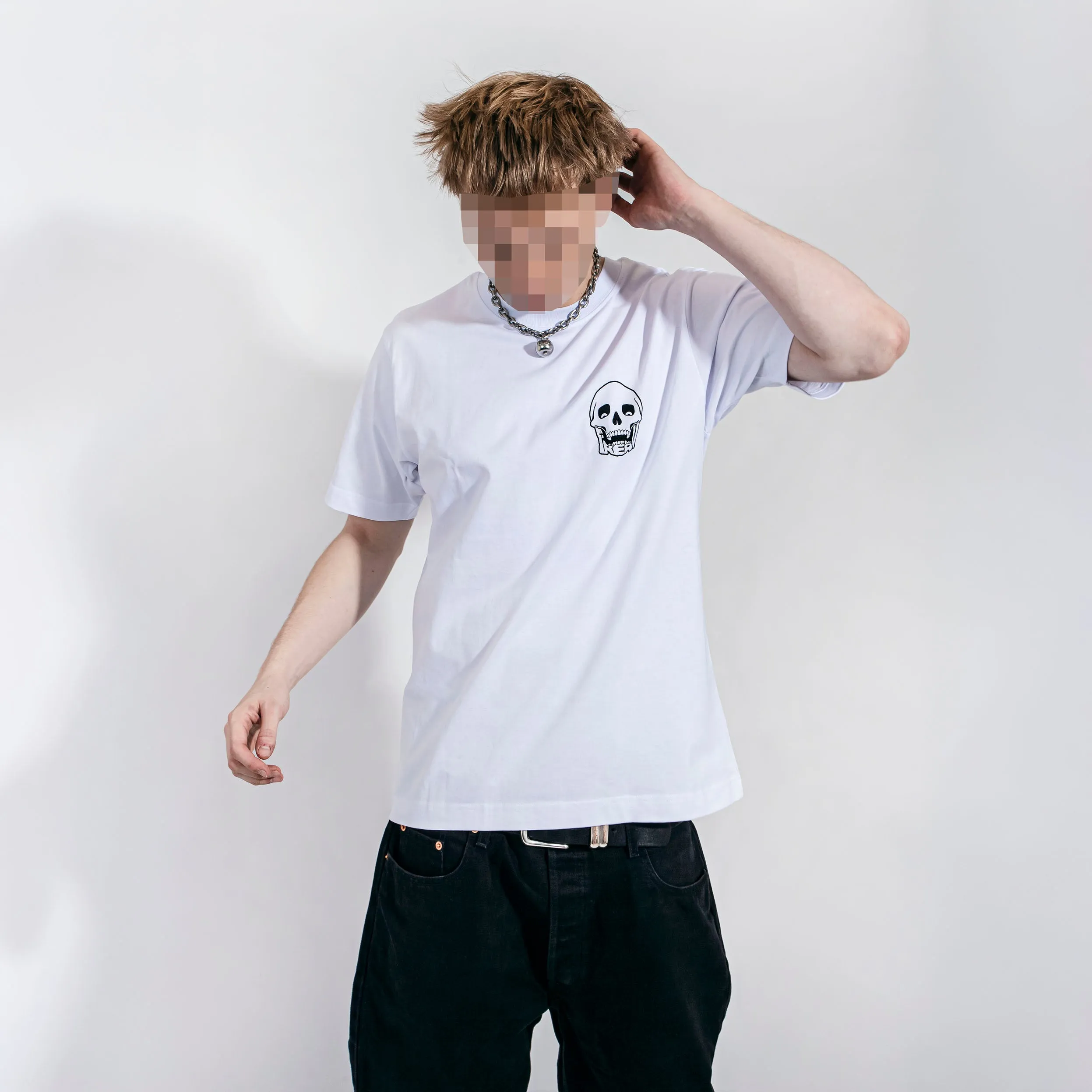 ESSENTIAL LOGO TEE (WHITE) sold by Freak product image thumbnail 5
