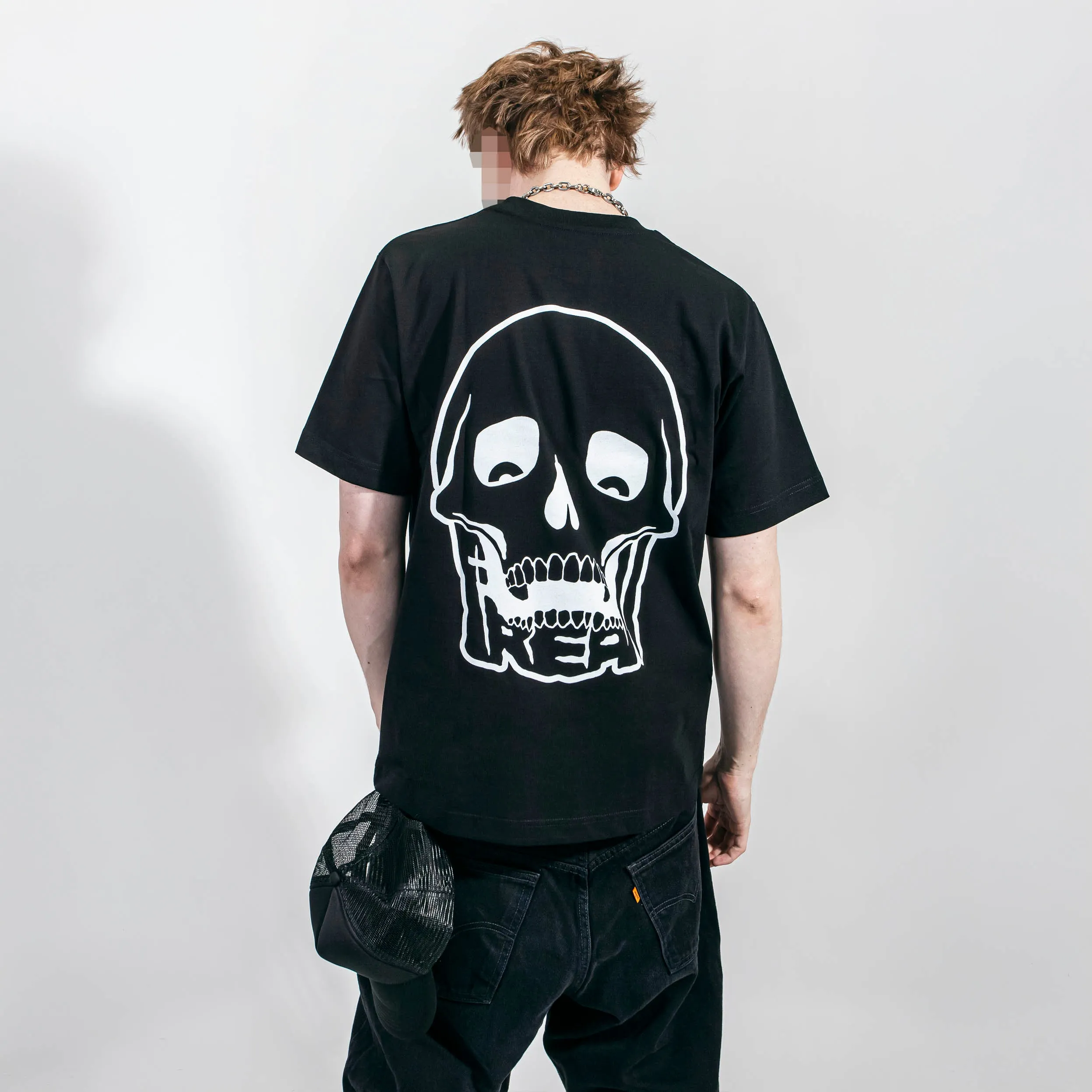 ESSENTIAL LOGO TEE (BLACK) sold by Freak product image thumbnail 4
