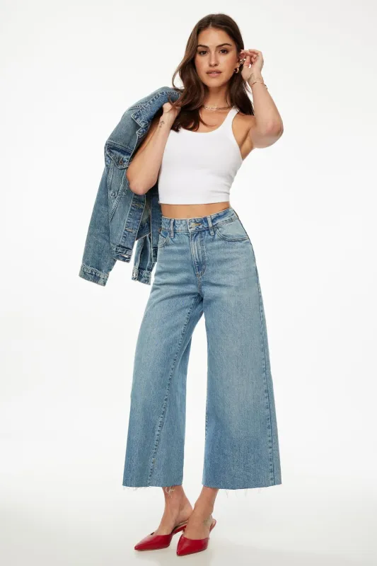 Chloe Ultra Wide Leg Crop Jeans sold by Dynamite