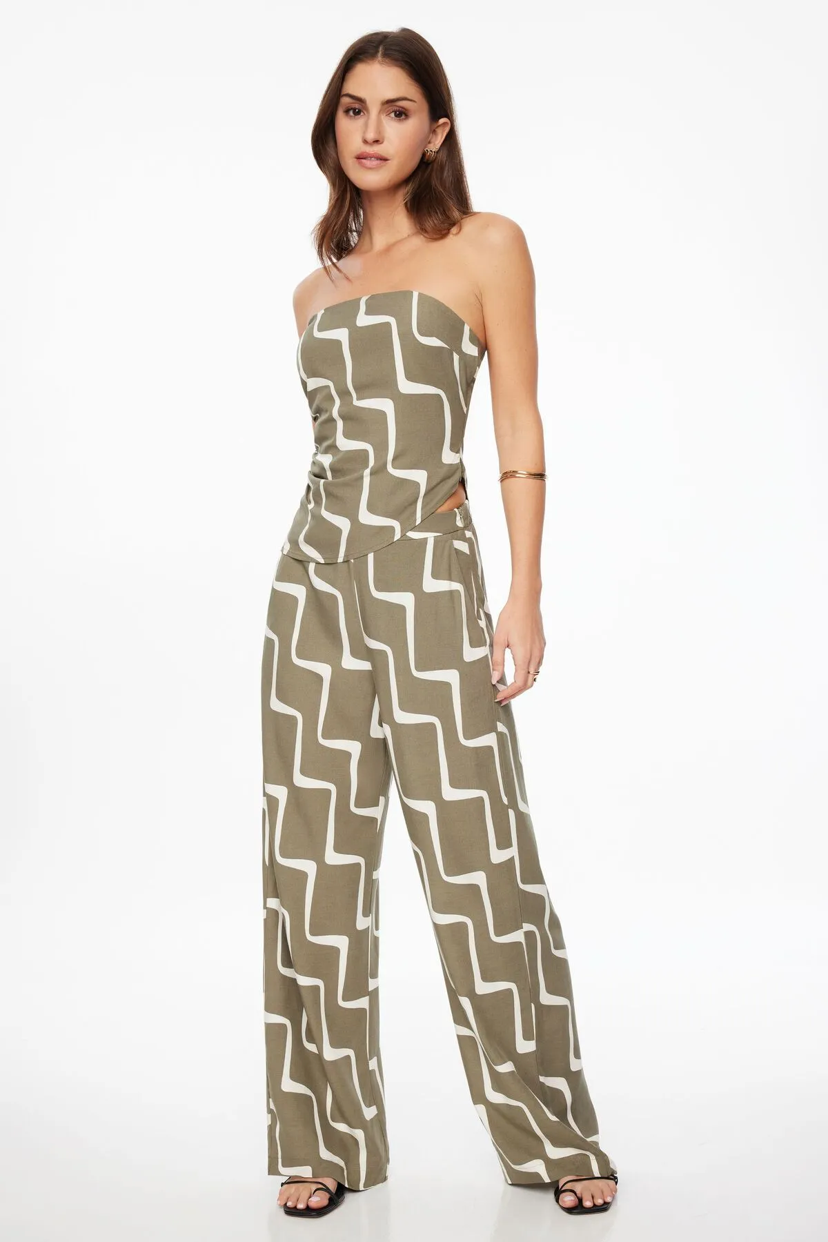 Flo Wide Leg Linen Pants sold by Dynamite