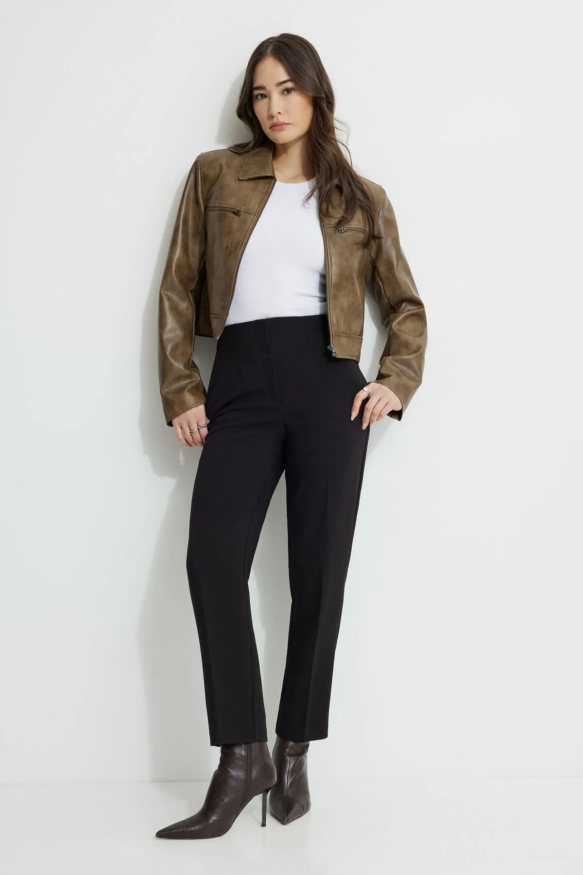 Emily Tailored Slim Ankle Pants sold by Dynamite