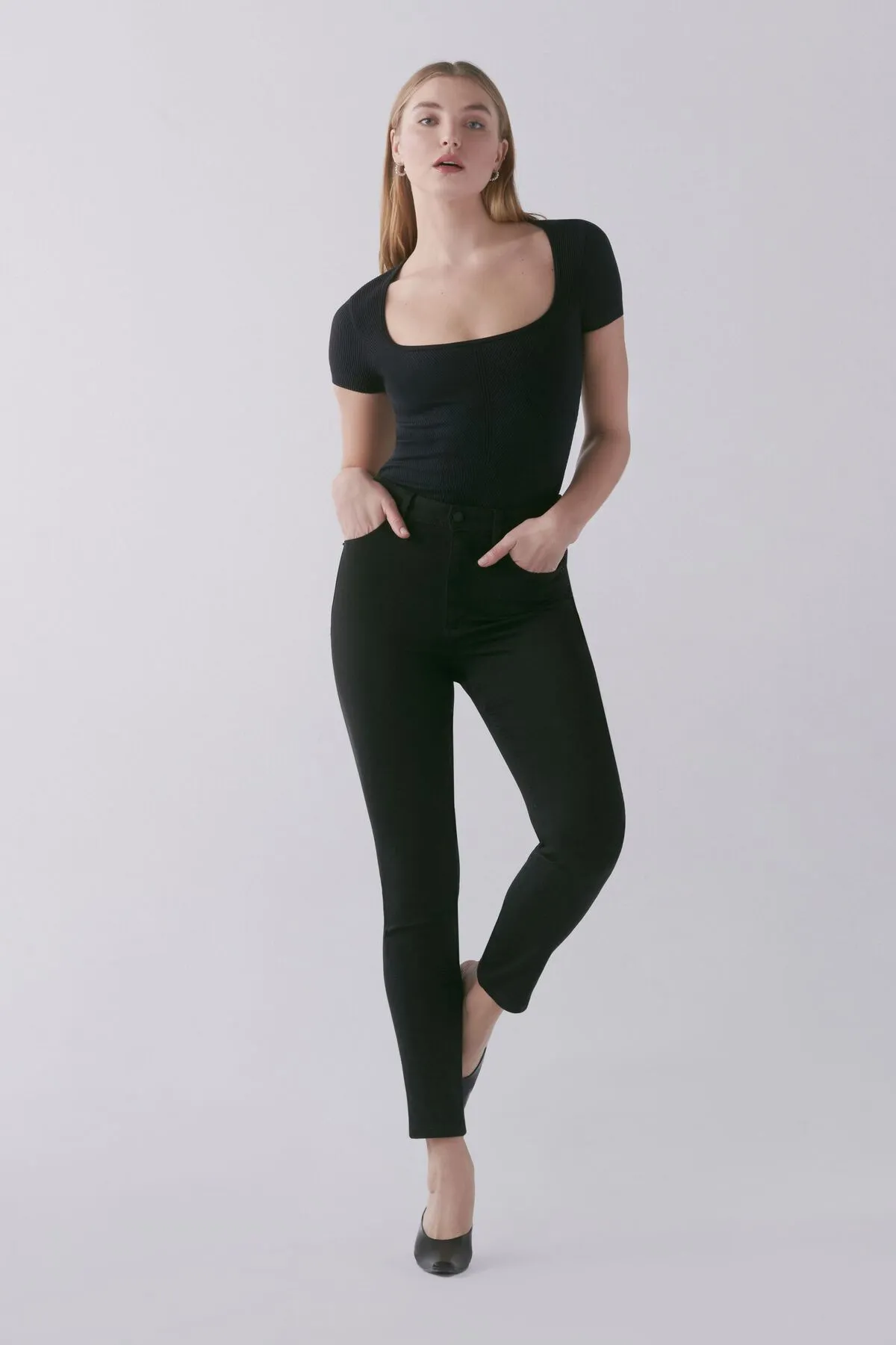 Kate Skinny Jeans sold by Dynamite