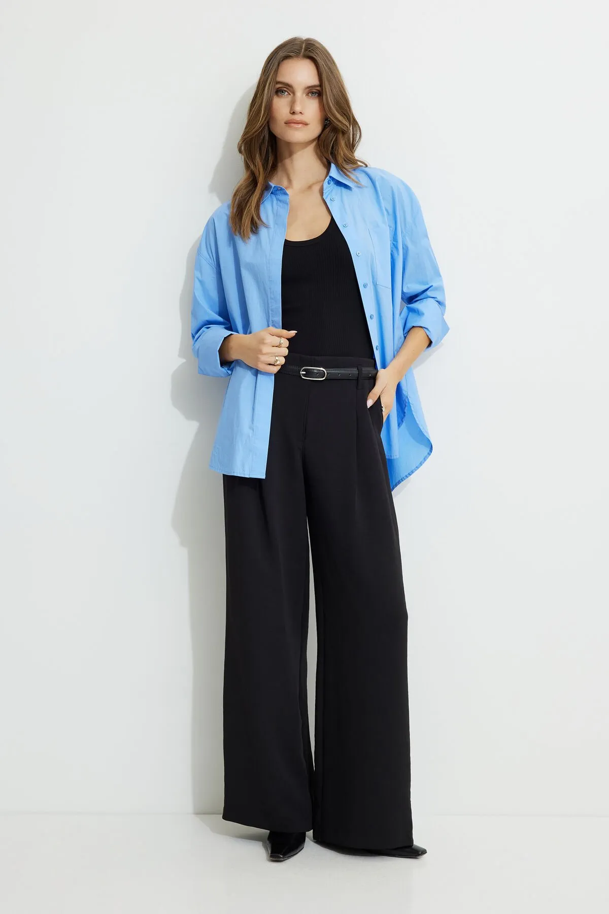 Jourdan Mid Rise Wide Leg Pants sold by Dynamite