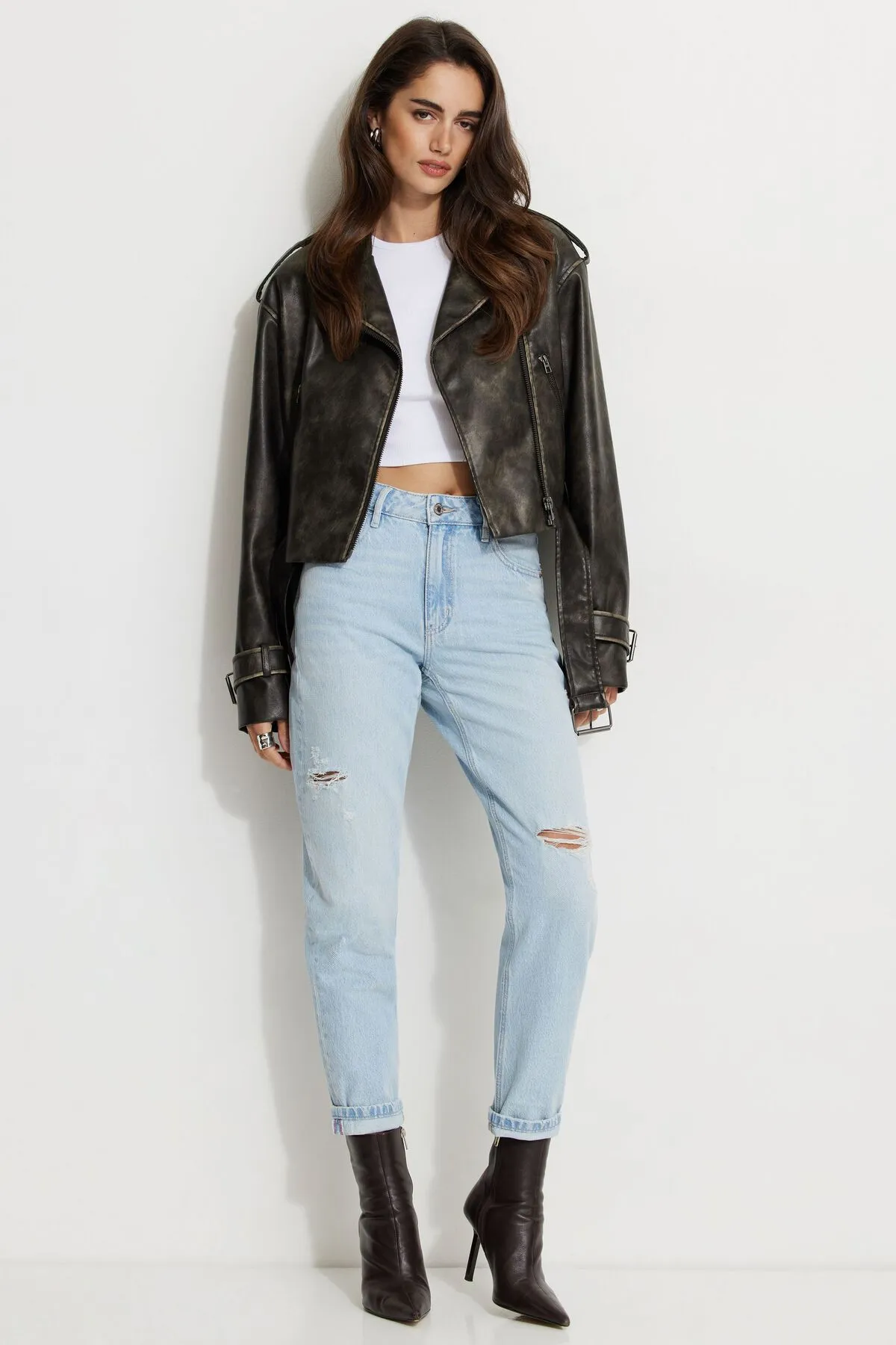 Claudia Mom Jeans sold by Dynamite
