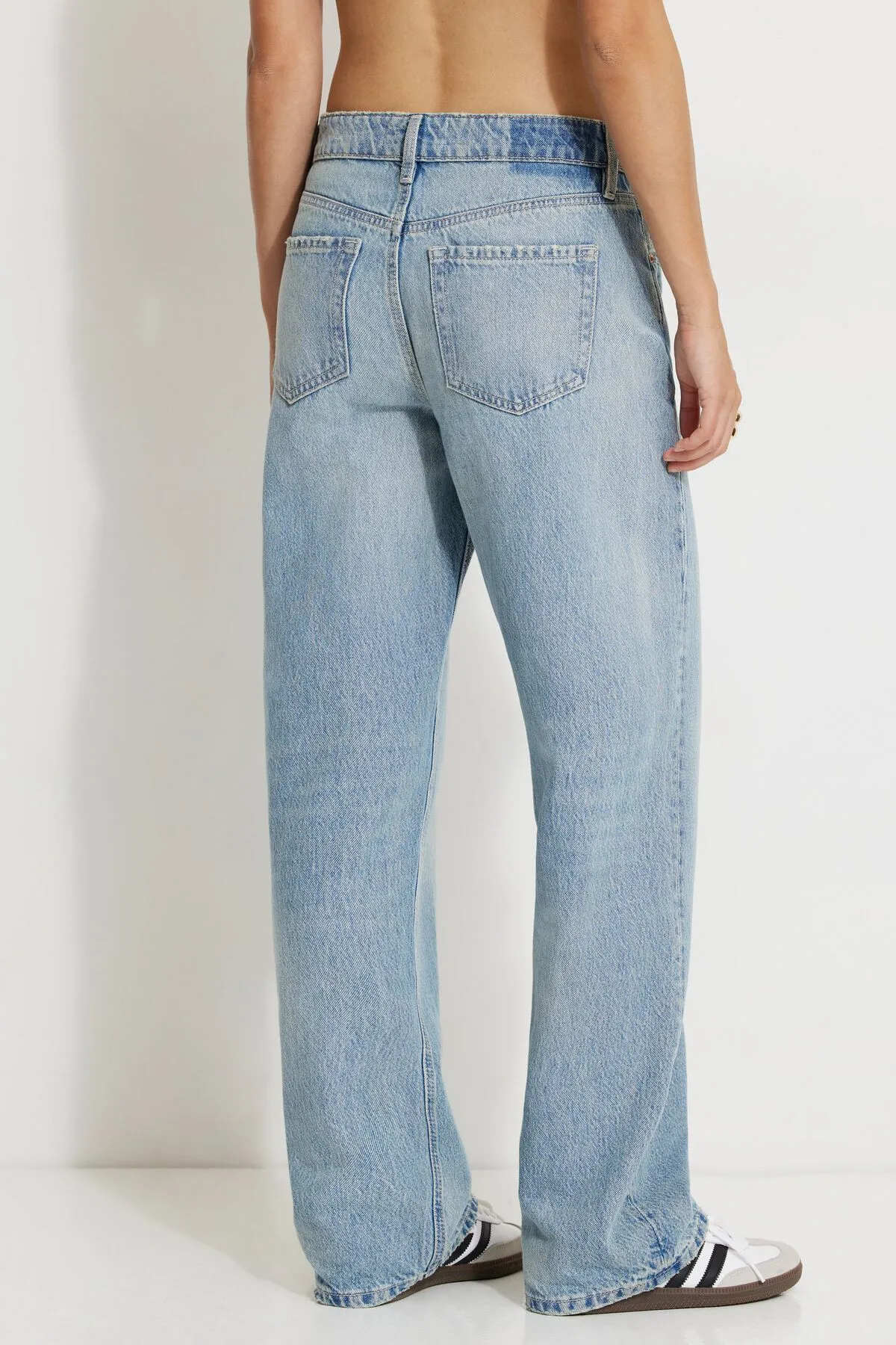 Mika Mid Rise Relaxed Straight Leg Jeans sold by Dynamite product image thumbnail 3