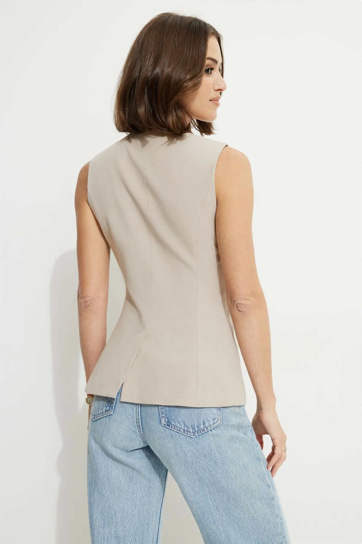 Emery Round Neck Flyaway Vest sold by Dynamite product image thumbnail 3