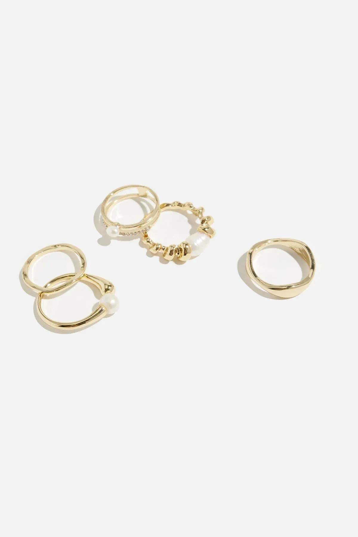 5-Pack Pearl Rings sold by Dynamite