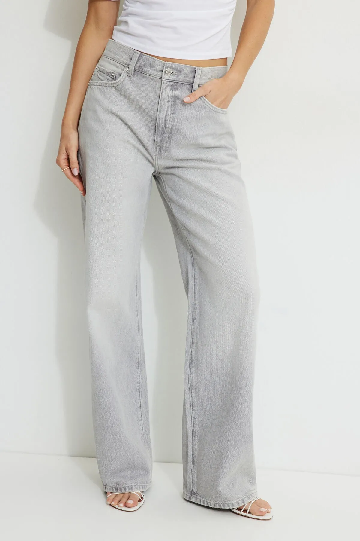 Sydney Mid Rise Baggy Fit Jeans sold by Dynamite product image thumbnail 2