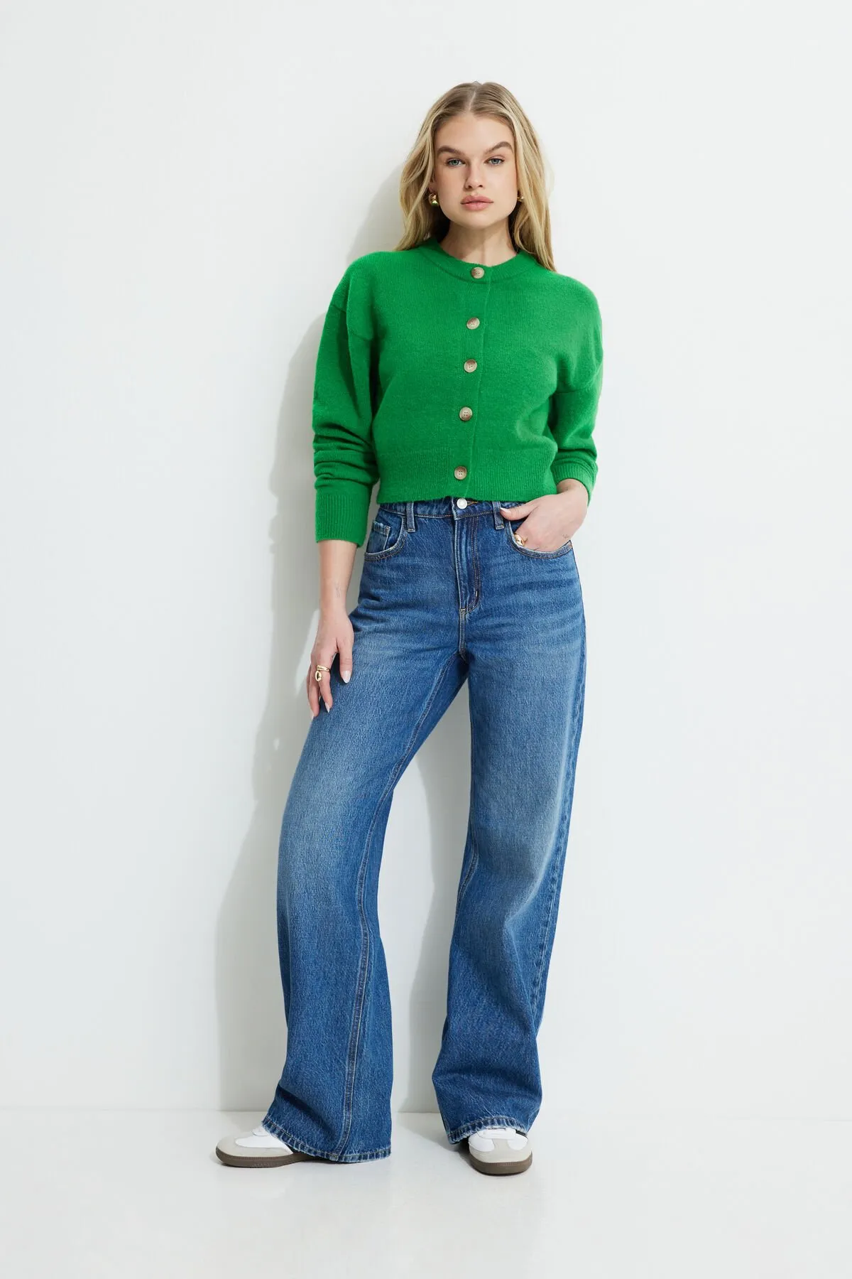 Heavenlyarn™ Catherine Crewneck Cardigan sold by Dynamite product image thumbnail 2