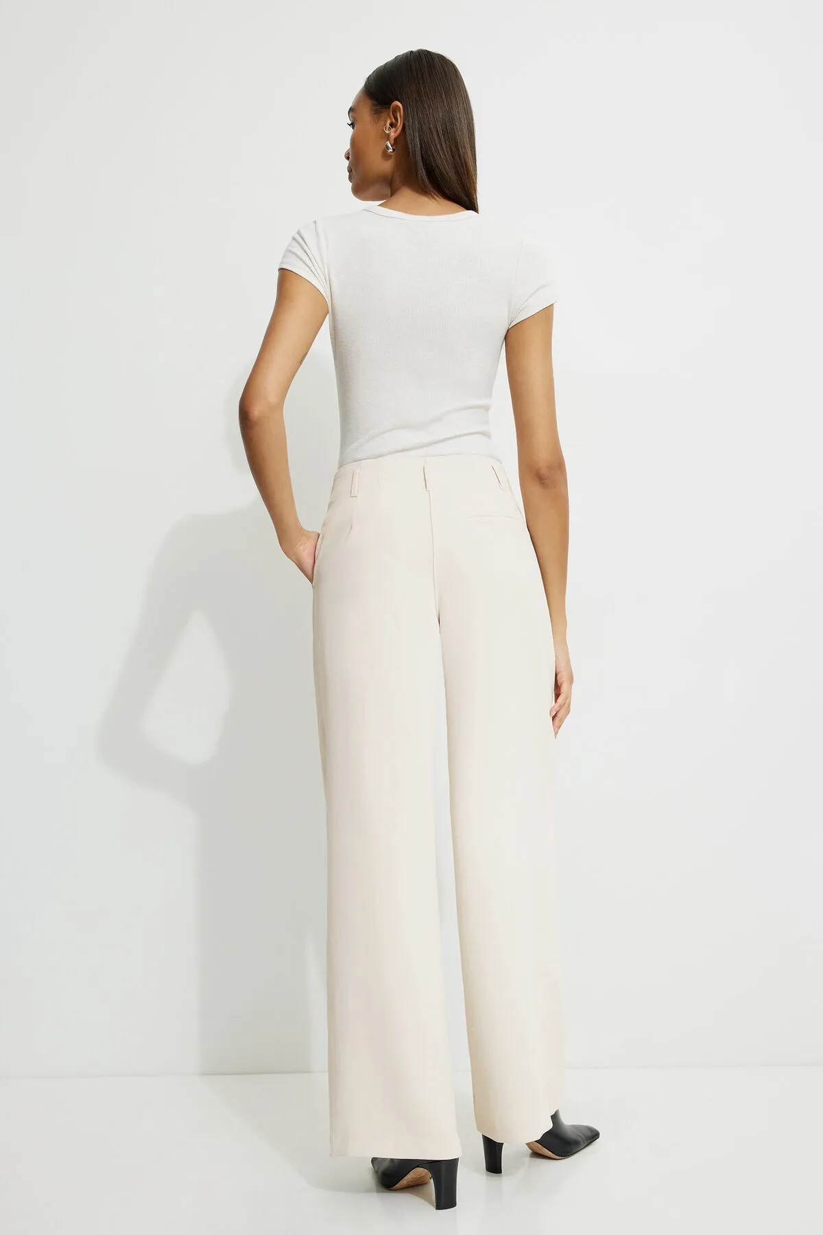 Jourdan Mid Rise Wide Leg Pants sold by Dynamite product image thumbnail 5