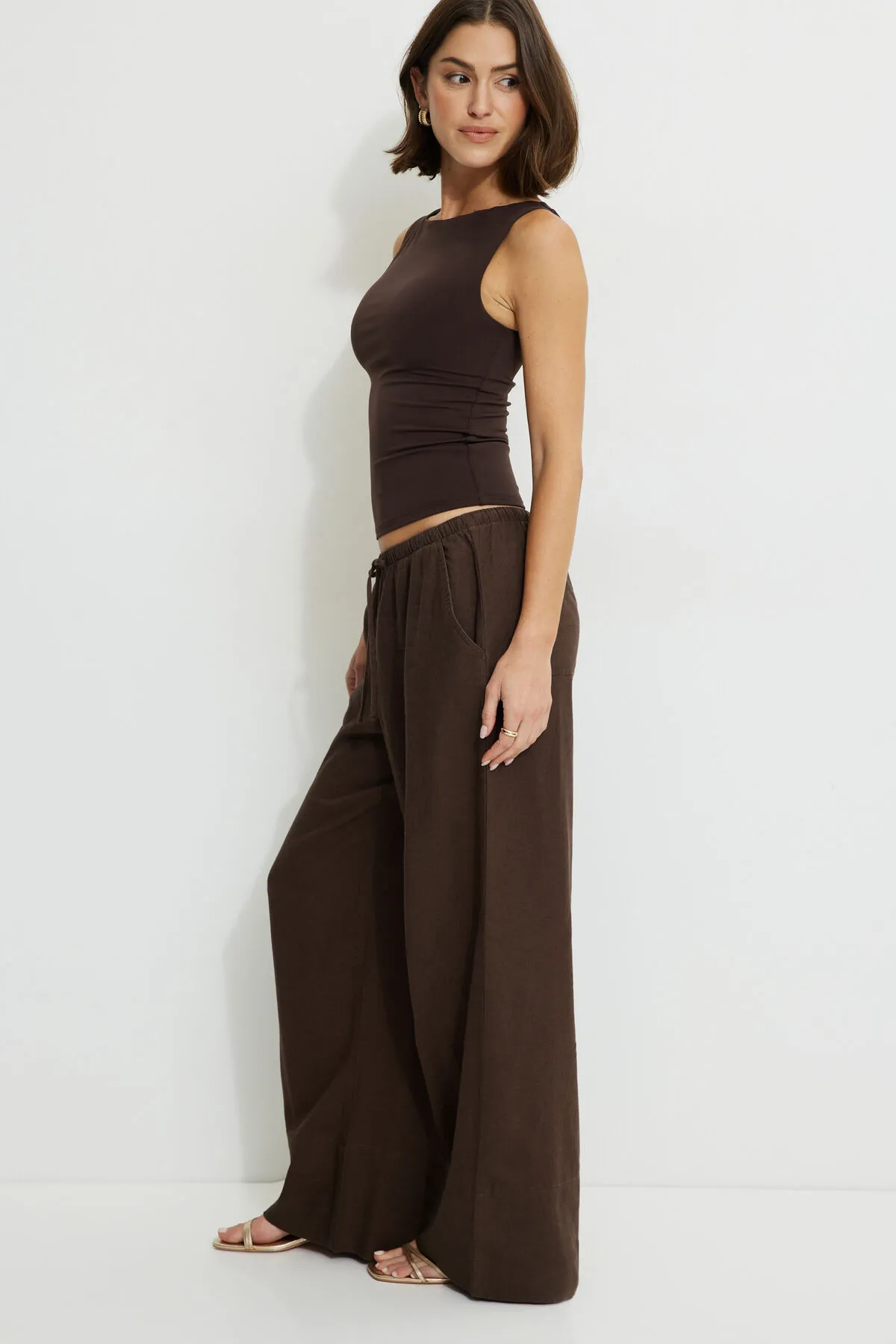 Leo Wide Leg Linen Pants sold by Dynamite product image thumbnail 4