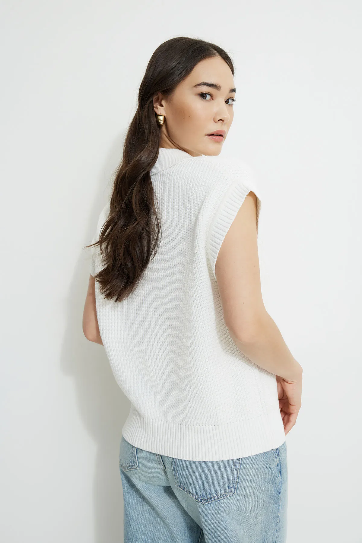 Oversized Sweater Vest sold by Dynamite product image thumbnail 3