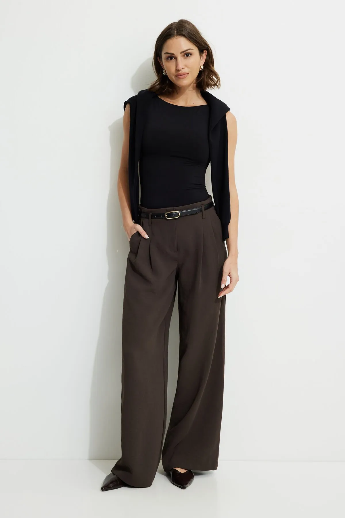 Jourdan Mid Rise Wide Leg Pants sold by Dynamite