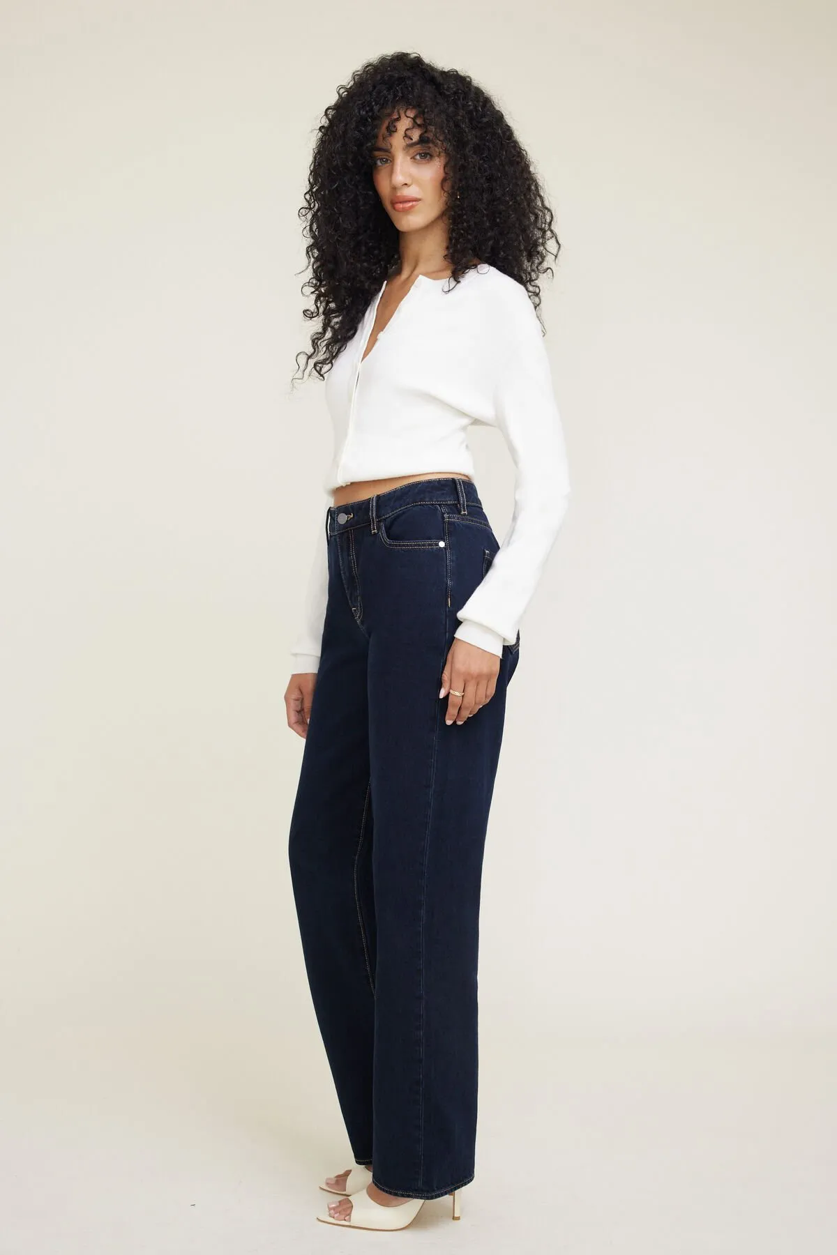Mika Mid Rise Relaxed Straight Leg Jeans sold by Dynamite product image thumbnail 4