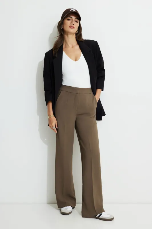 Yasmin Airflow Straight Leg Pants sold by Dynamite