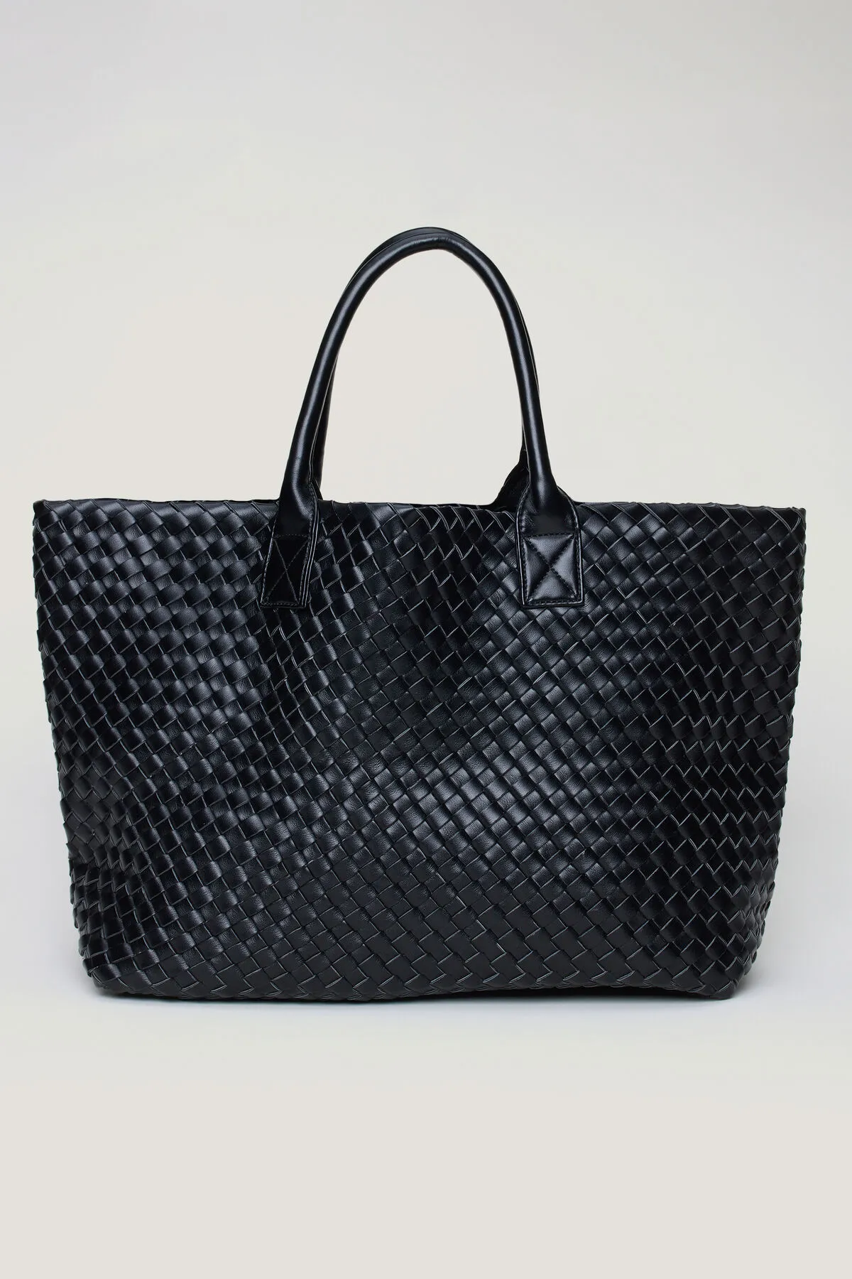 Oversized Woven Faux Leather Tote sold by Dynamite product image thumbnail 2