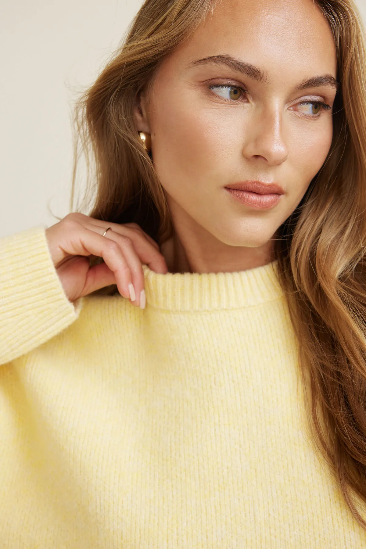 Jane Boxy Crewneck Sweater sold by Dynamite product image thumbnail 3
