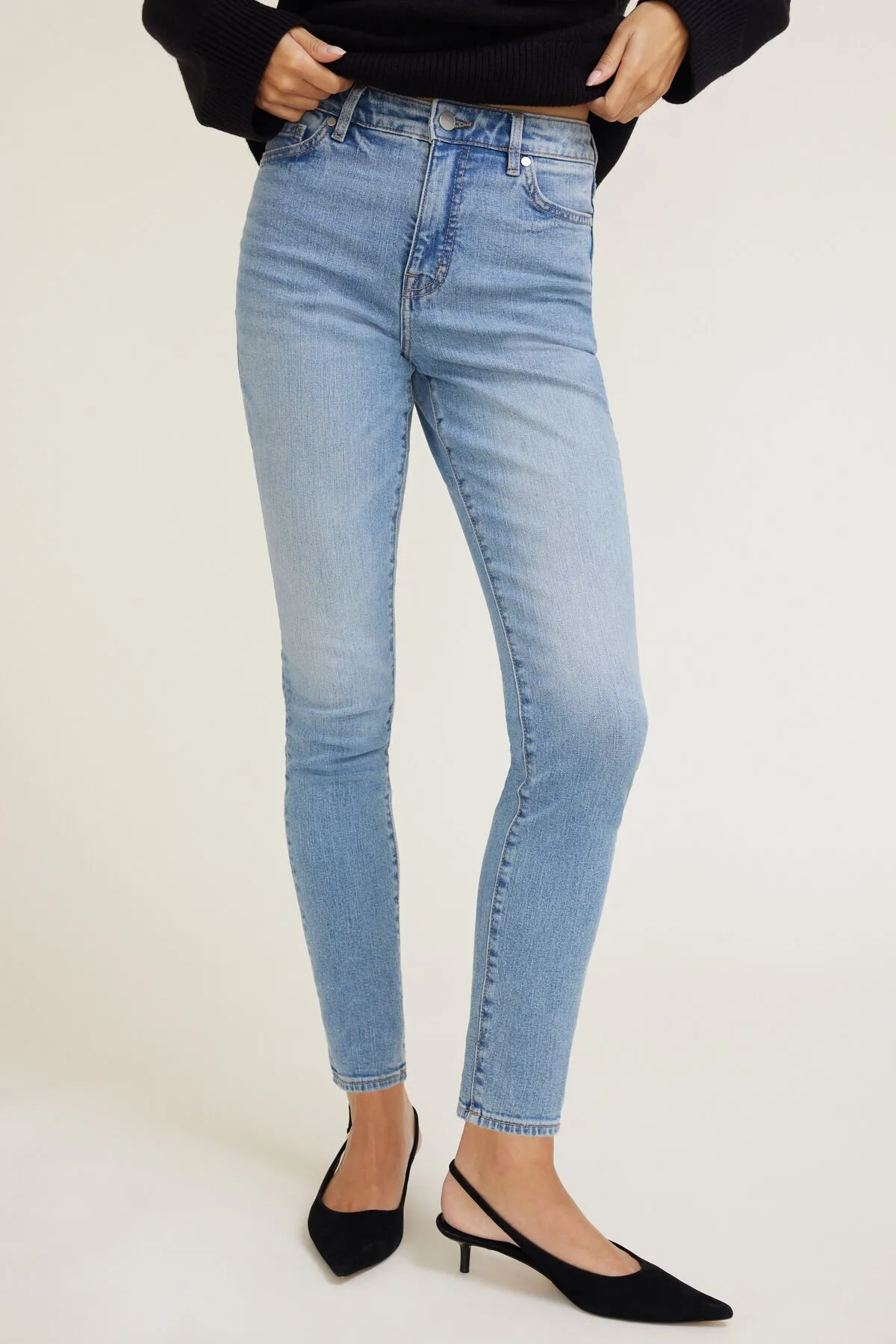 Goldie Stretch High Rise Skinny Leg Jeans sold by Dynamite product image thumbnail 4