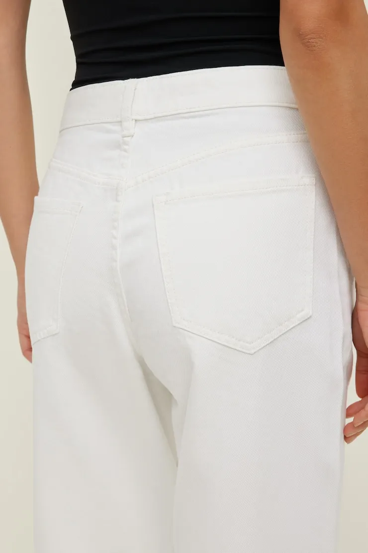 Mika Mid Rise Relaxed Straight Leg Jeans - Dynamite - Beige - Women Clothing sold by Dynamite product image thumbnail 4