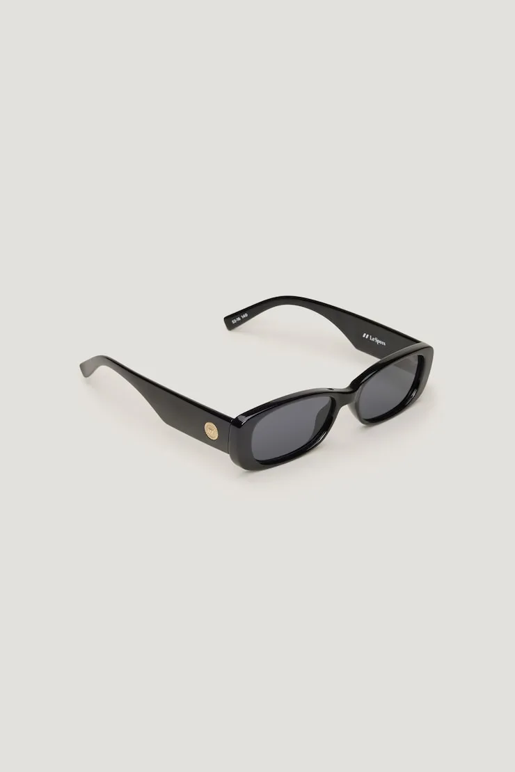 LE SPECS | Unreal Rectangular Sunglasses - Dynamite - Black - Women Clothing sold by Dynamite product image thumbnail 3