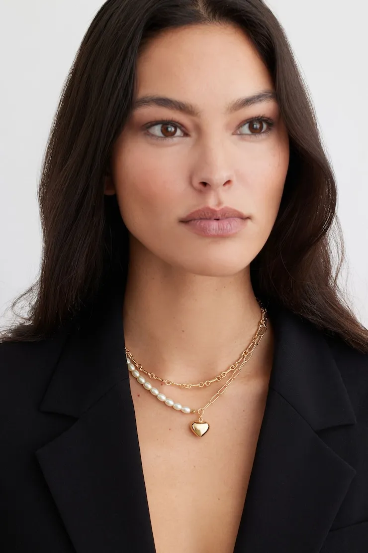 Layered Twist & Pearl Locket Necklace - Dynamite - White - Women Clothing sold by Dynamite product image thumbnail 3