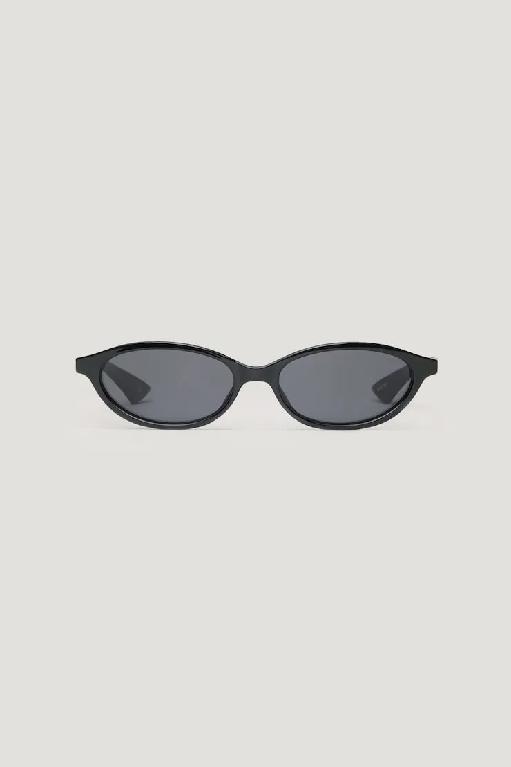 LE SPECS | Duskfall Oval Sunglasses - Dynamite - Purple - Women Clothing sold by Dynamite