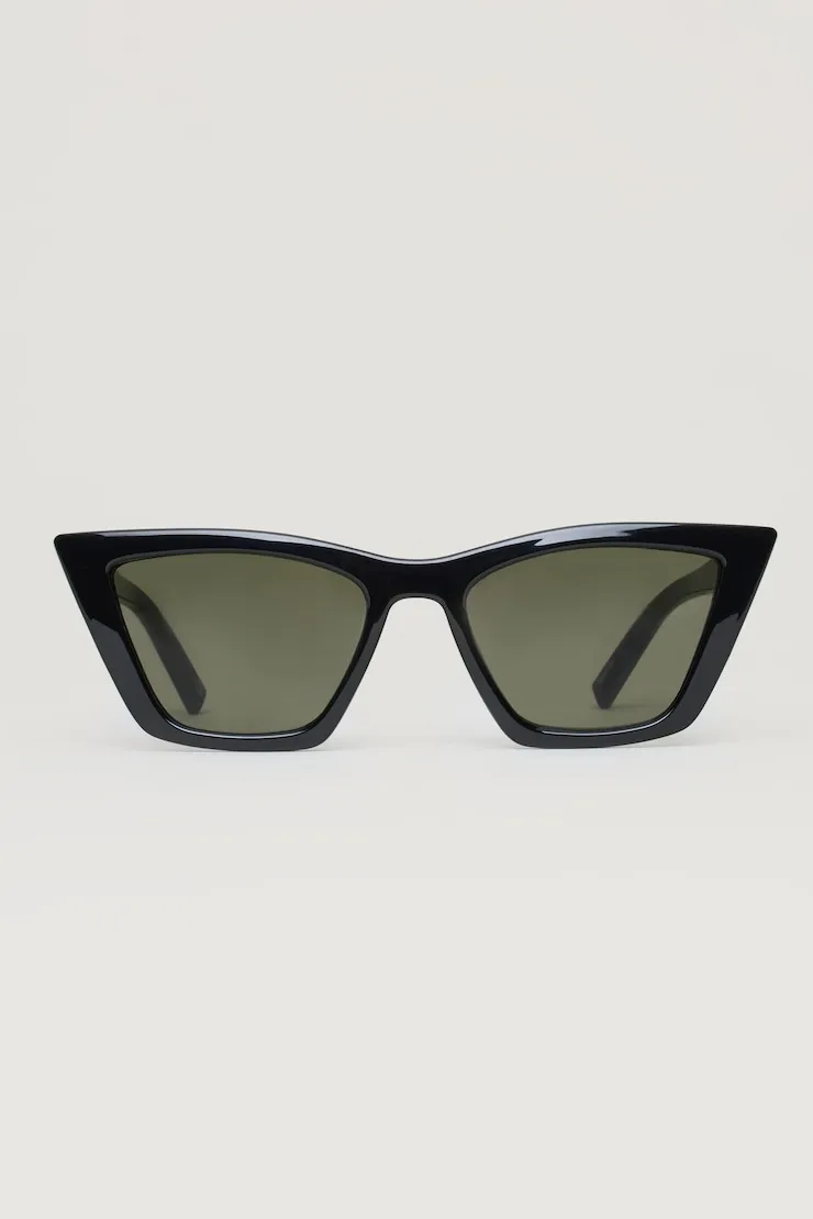 LE SPECS | Velodrome Cat Eye Sunglasses - Dynamite - Green - Women Clothing sold by Dynamite product image thumbnail 2