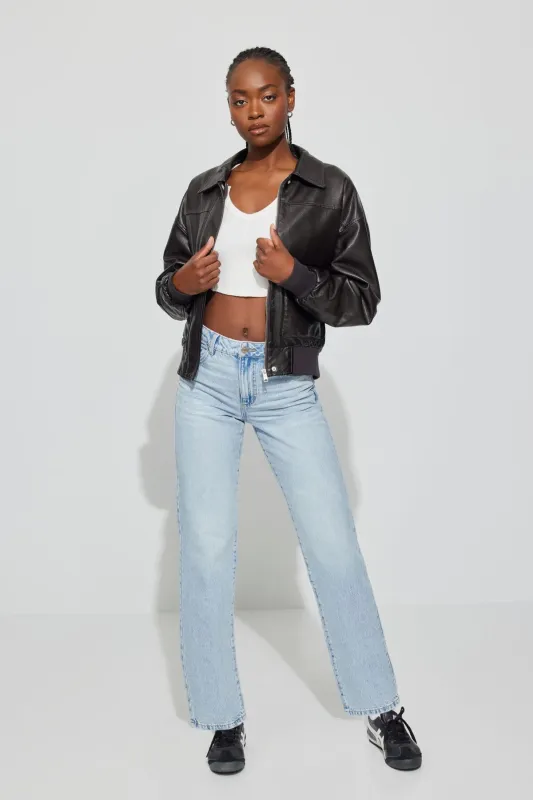Vintage Straight Jean sold by Garage