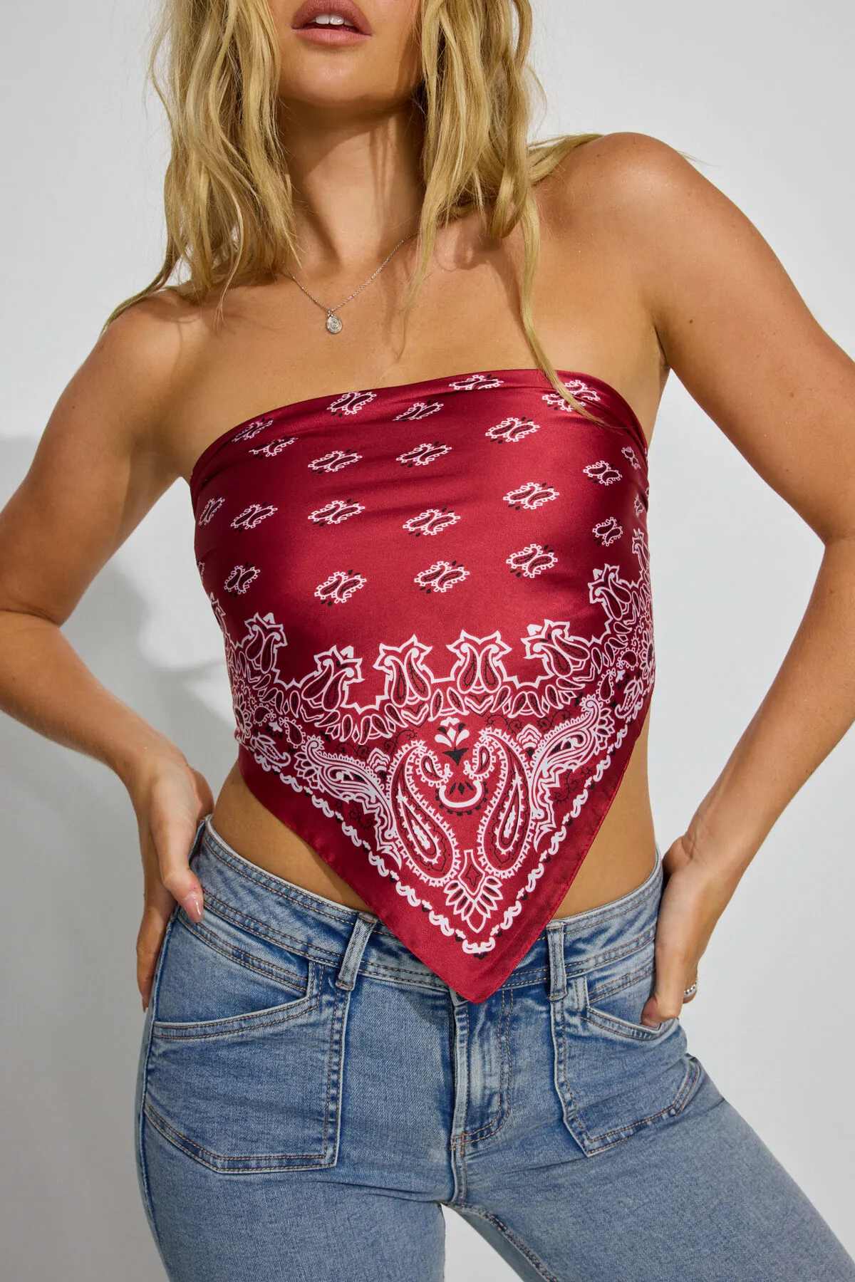 Serafina Scarf sold by Garage product image thumbnail 2