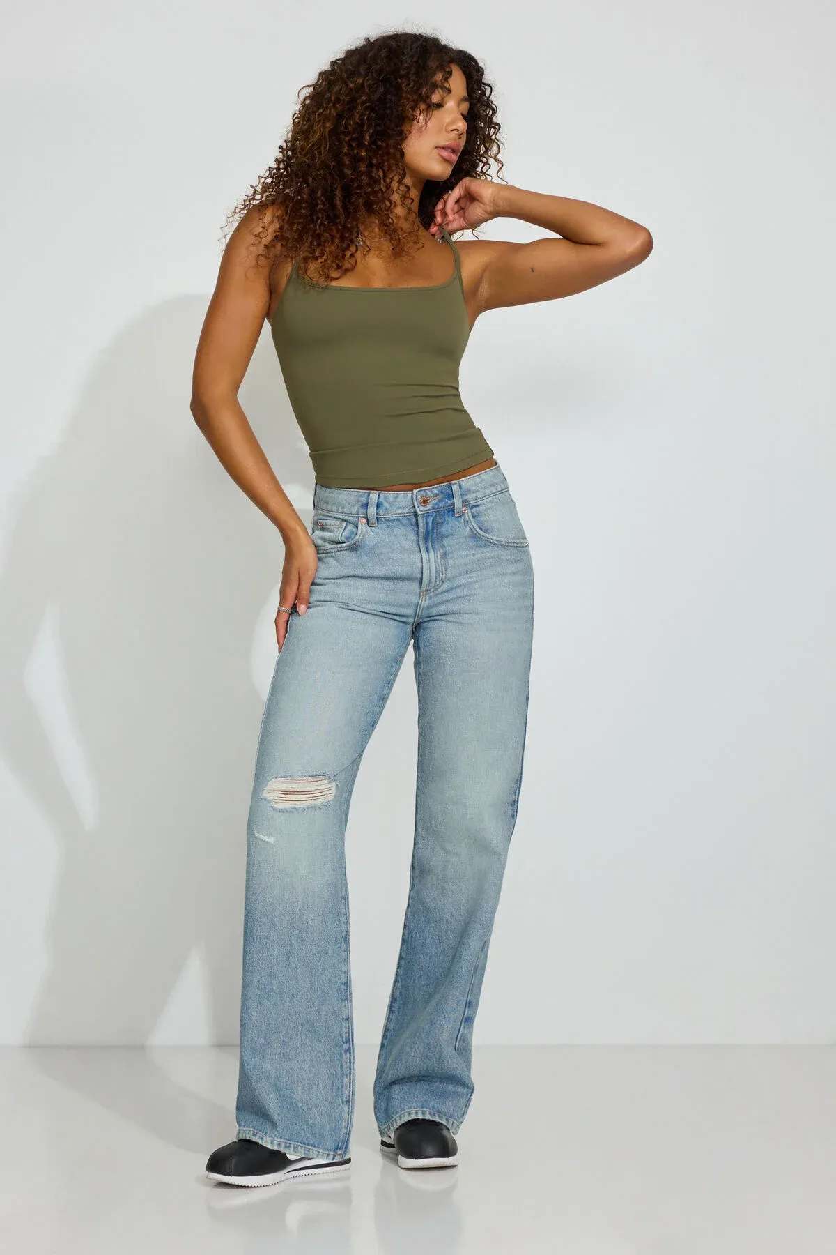 '90s Straight Jeans sold by Garage
