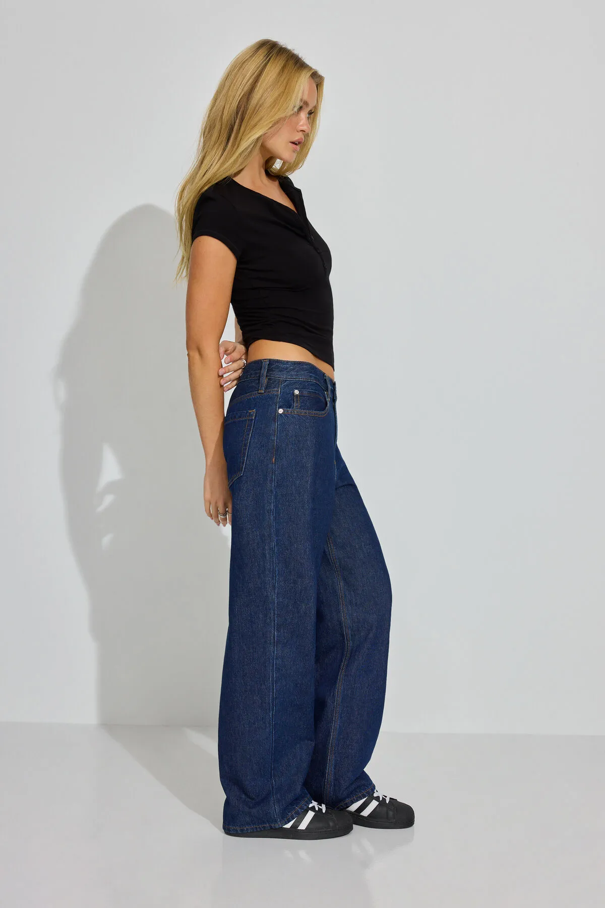 Low Rise Baggy Jeans sold by Garage product image thumbnail 2