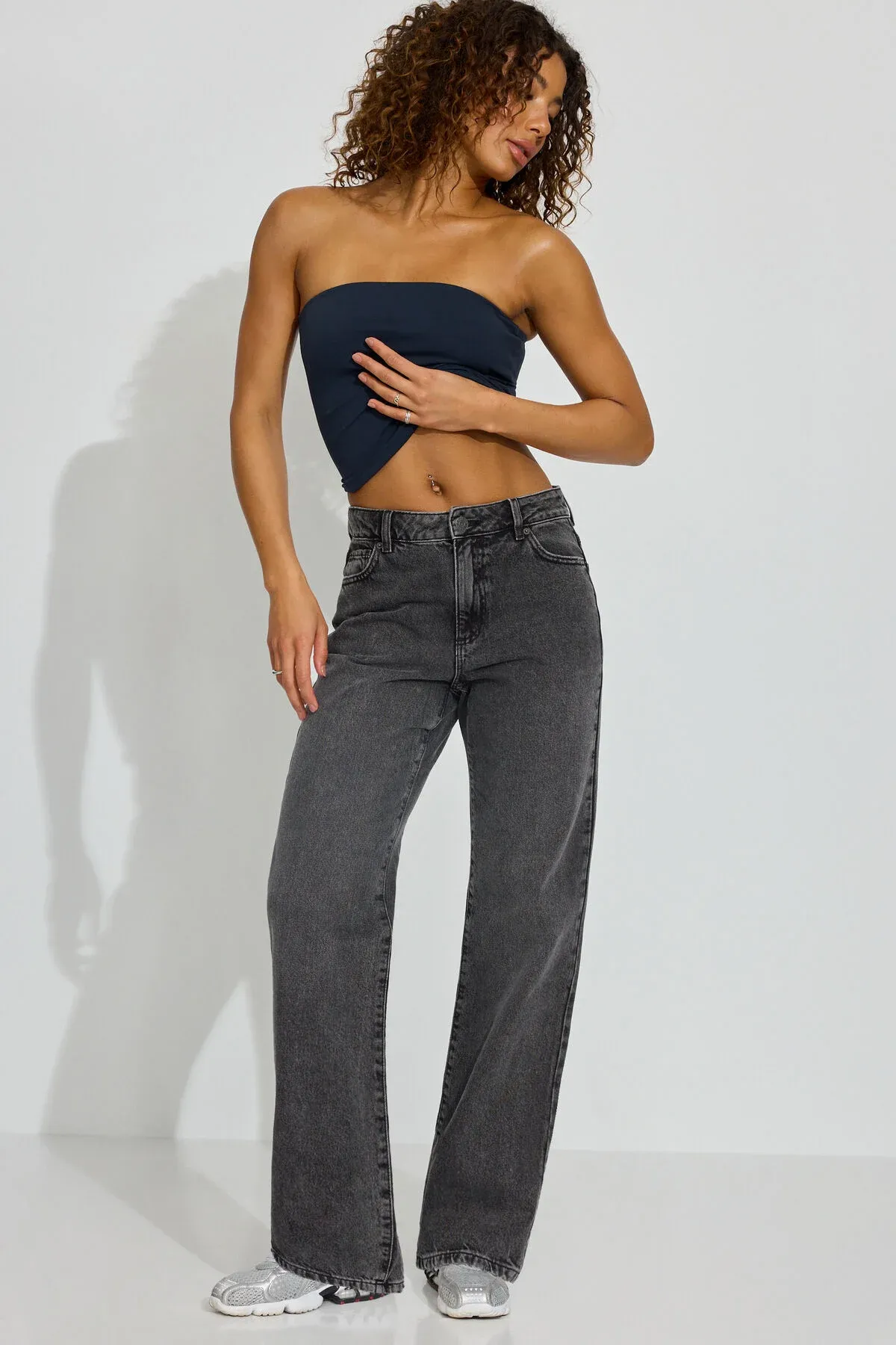 '90s Straight Jeans sold by Garage