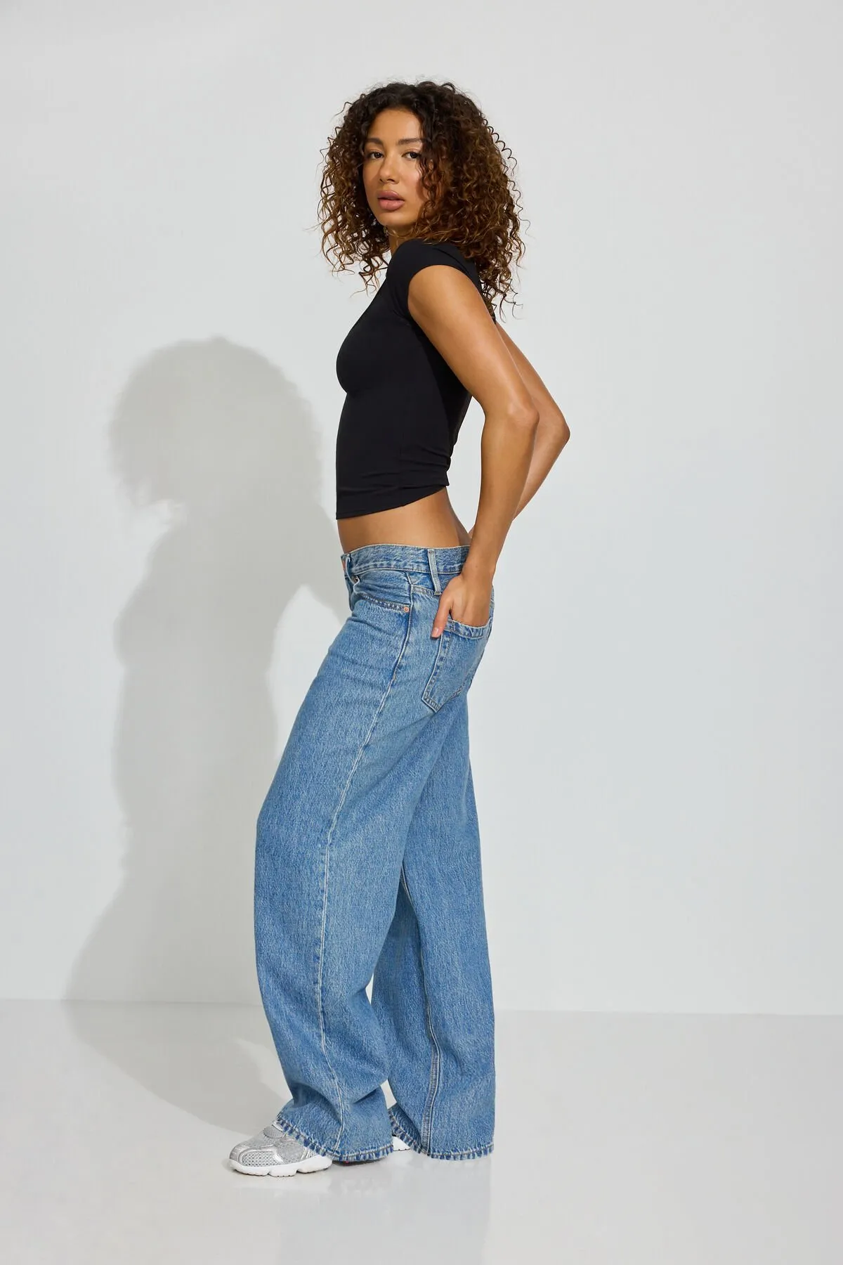 Low Rise Baggy Jeans sold by Garage product image thumbnail 2