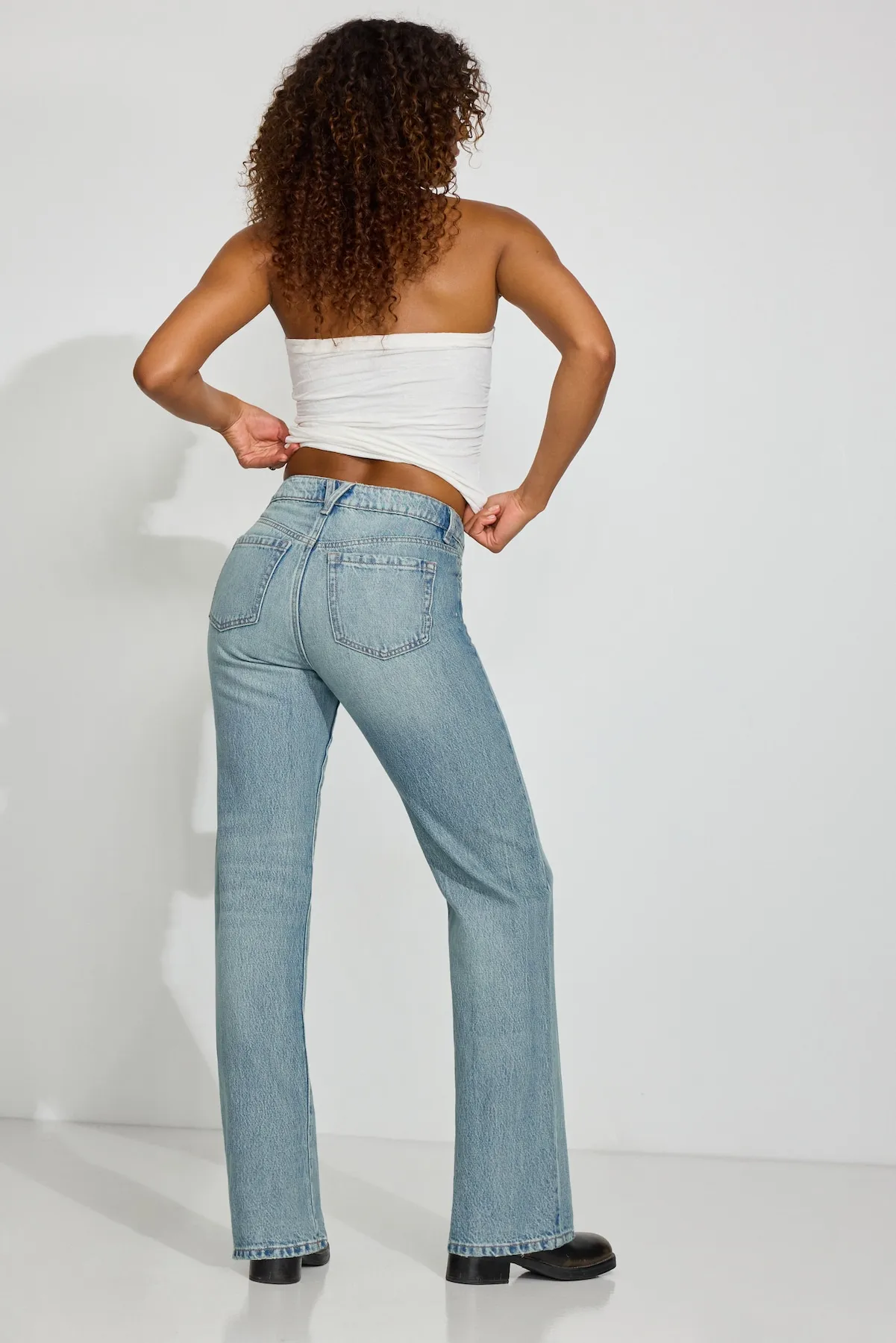 '90s Straight Jeans sold by Garage product image thumbnail 3