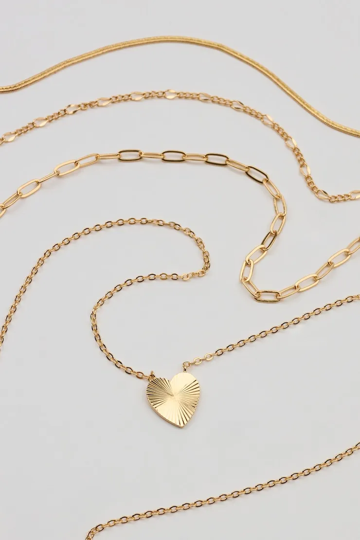 Set of 4 Heart & Chain Necklaces - Garage - Yellow - Women Clothing sold by Garage product image thumbnail 3