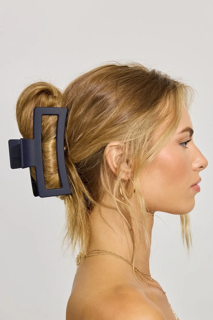 Oversized Rectangle Claw Clip - Garage - Navy - Women Clothing sold by Garage
