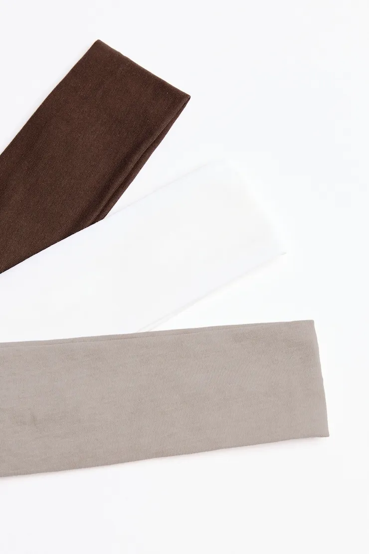 Set of 3 Stretchy Headbands - Garage - White - Women Clothing sold by Garage product image thumbnail 2