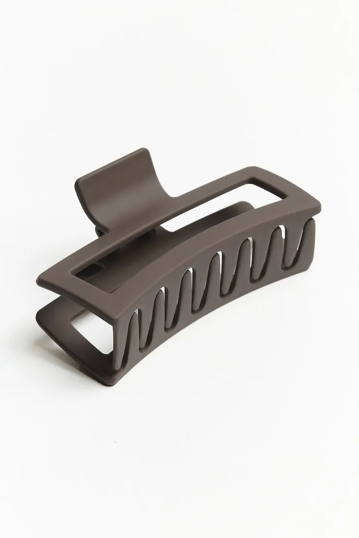 Oversized Rectangle Claw Clip - Garage - Beige - Women Clothing sold by Garage product image thumbnail 3