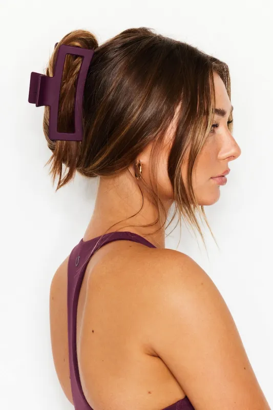 Oversized Rectangle Claw Clip - Garage - Burgundy - Women Clothing made by Garage