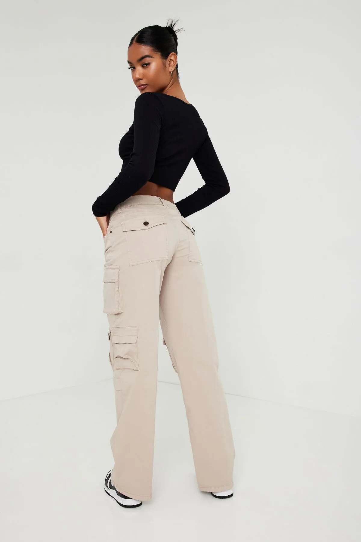 Carter Low Rise Wide Cargo Pant sold by Garage product image thumbnail 4