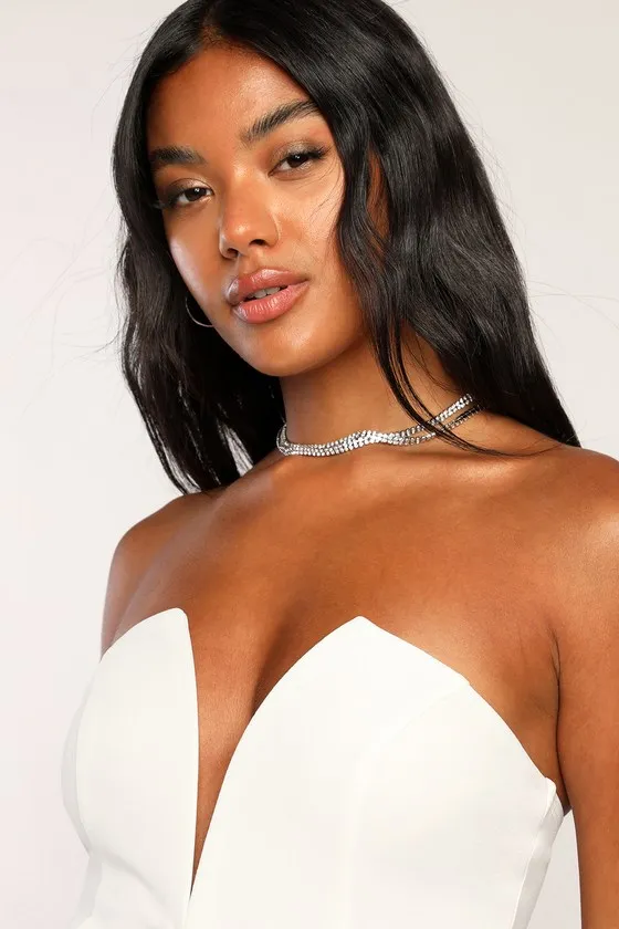 Babe Alert Ivory Notched Strapless Bodysuit sold by Lulus product image thumbnail 4