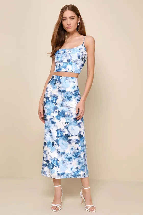 Sweet Wonder White and Blue Floral Sleeveless Pleated Crop Top sold by Lulus product image thumbnail 2