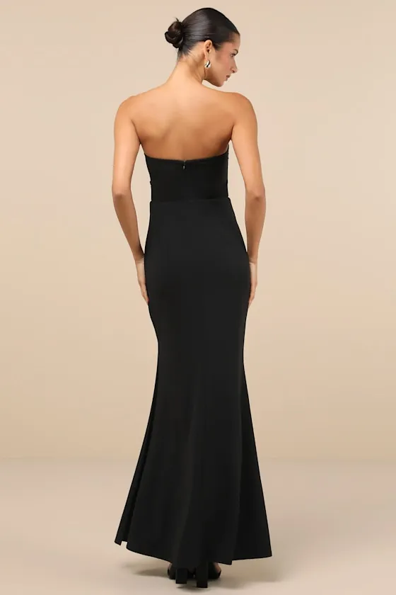 Elegant Finesse Black Pleated Cutout Maxi Dress sold by Lulus product image thumbnail 4