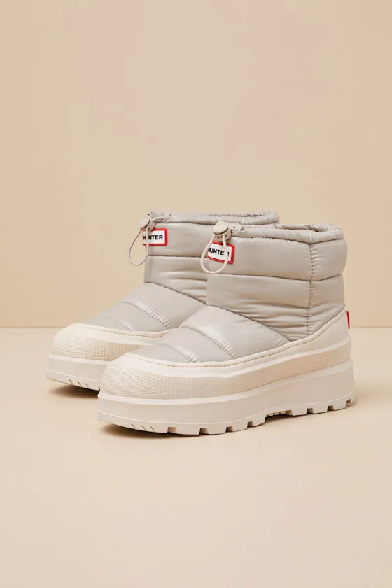 Amble Light Natural Waterproof Puffer Booties sold by Lulus product image thumbnail 3