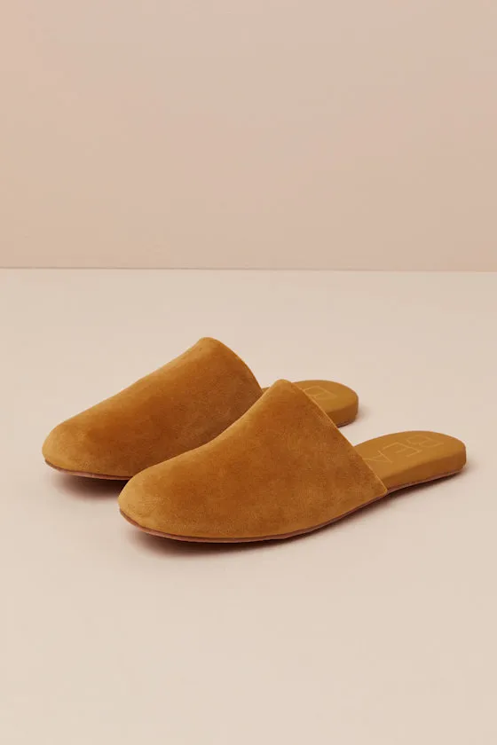Pallenberg Gold Velvet Flat Mule Slides sold by Lulus product image thumbnail 4